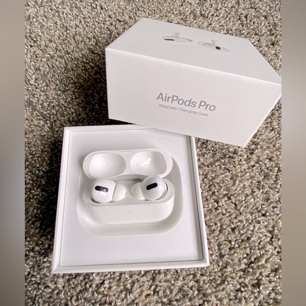 AirPods Pro 1st Generation
